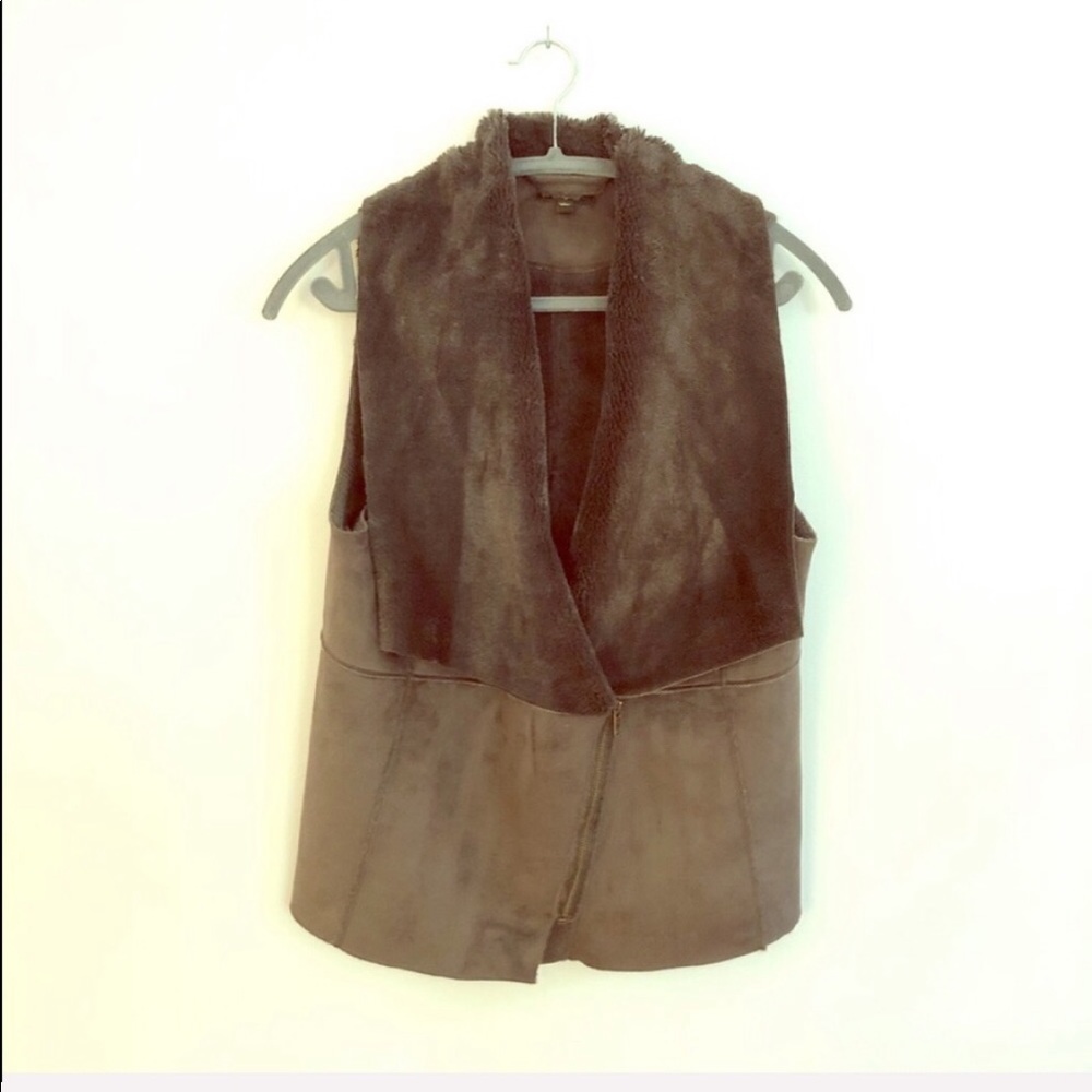 Cupio Fur Vest